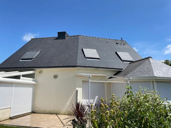 Toiture & velux rénovés — Sarzeau